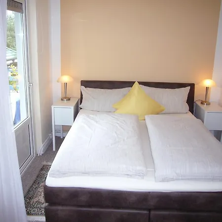 Ξενοδοχείο με διαμερίσματα Klara