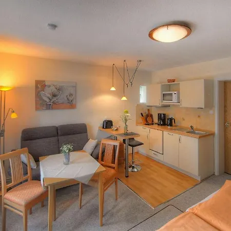 Klara Apartmanhotel 3*