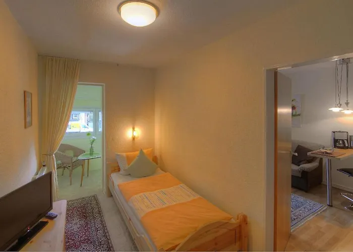 Klara Apartmanhotel 3*